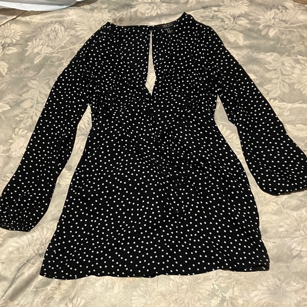 Forever 21 Black and White Polka Dot Long Sleeve short Dress